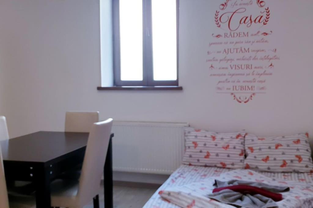 Holiday Cazare Brasov Ngoại thất bức ảnh